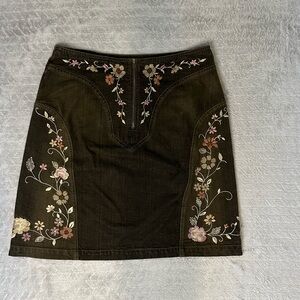 Apostrophe Embroidered Denim Skirt 12 Petite
